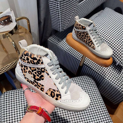 Classic Retro Small White Shoes