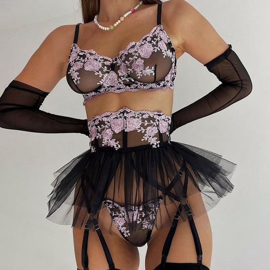 Mesh Embroidery Three-piece Lingerie